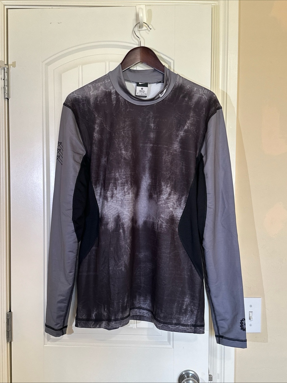 Nike Thick Dri-Fit Long Sleeve Shirt M